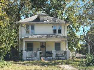 1001 E College St, Independence, MO 64050