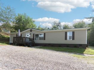 7 Lisa Dr, Canton, NC 28716
