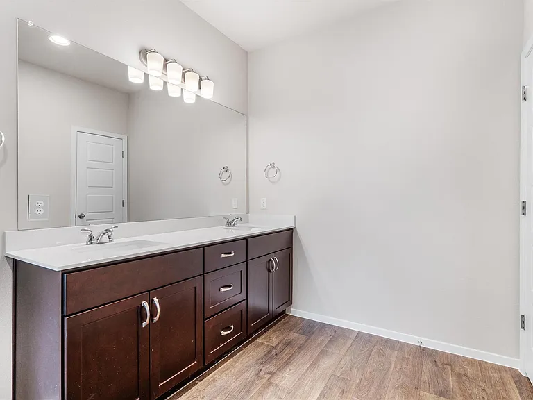 110 Keltic Dr — Photo 18