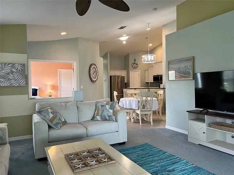 3653 Lakewood Blvd — Photo 10