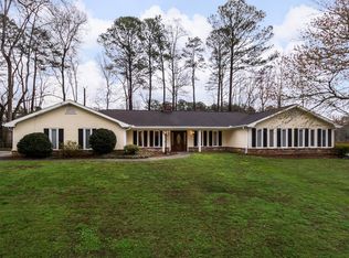 7235 Northgreen Dr, Sandy Springs, GA 30328