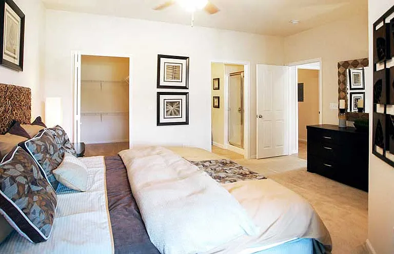 Polo Glen Apartment Homes — Photo 30