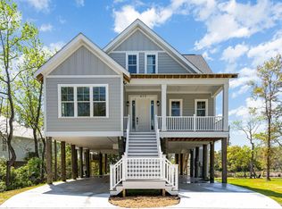 412 Elizabeth Dr, Murrells Inlet, SC 29576