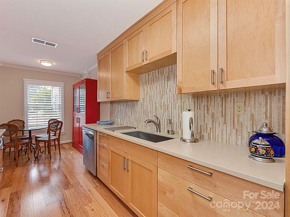 4th image of 4301 Silo Ln
