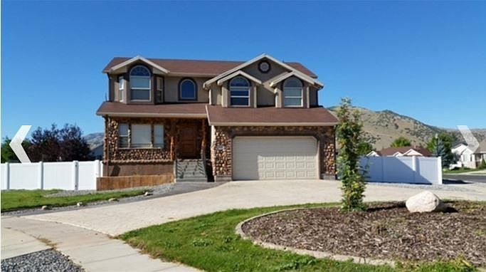 2nd image of 246 S Fox Dr