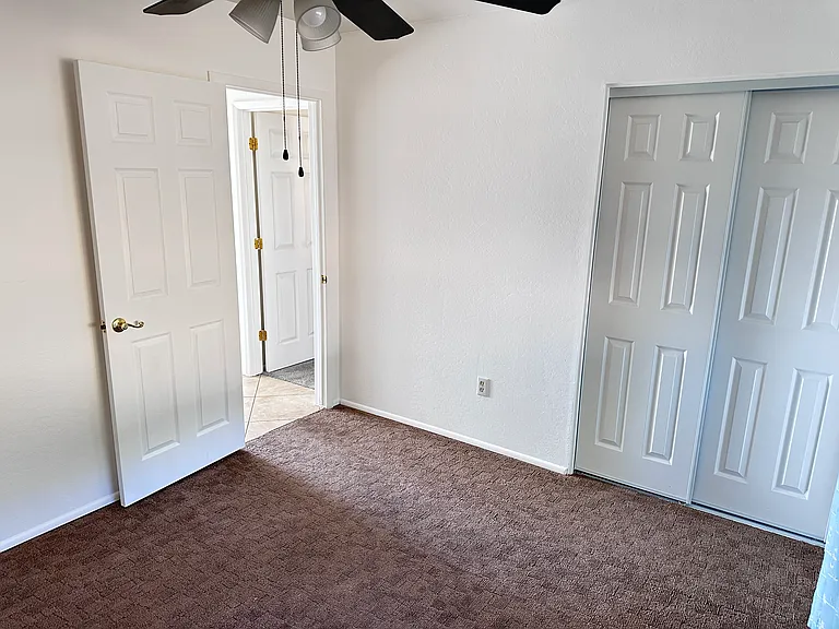 4850 Comanche Trl — Photo 33