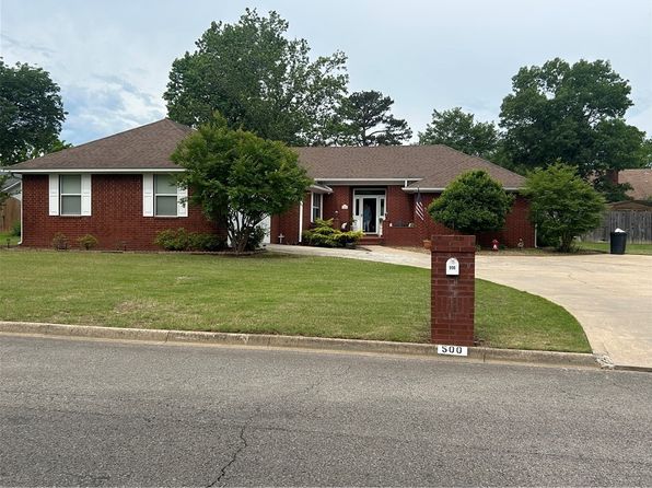 500 S Seattle Ave, Russellville, AR 72801