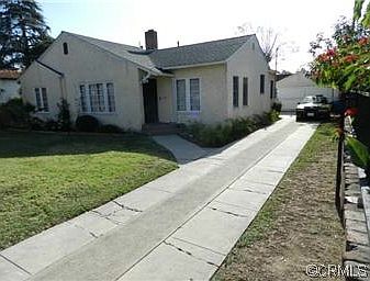 1st image of 414 E Bishop St