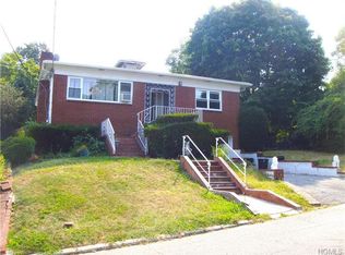 30 Annsville Trl, Yonkers, NY 10703