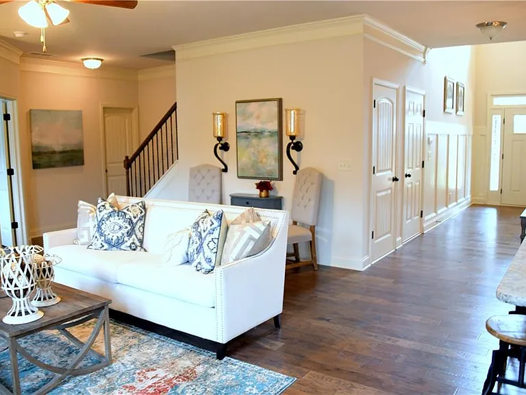 5730 Lanier Valley Pkwy — Photo 12