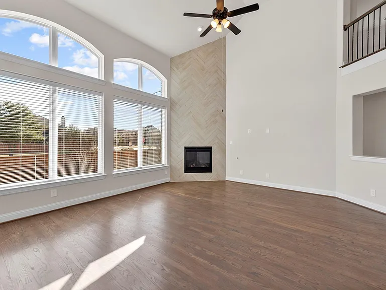 15628 Yarberry Dr — Photo 16