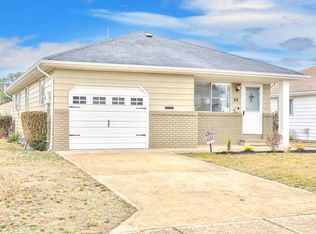 60 Falmouth St, Toms River, NJ 08757