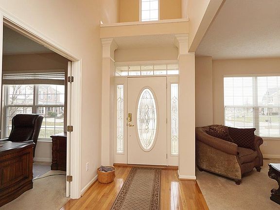 4th image of 8440 Windy Harbor Way