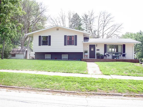 321 S Cedar St, Lamoni, IA 50140