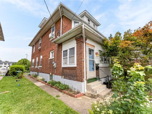 603 N Clewell St, Fountain Hill, PA 18015