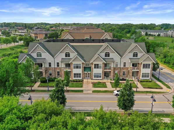 14900 West Wilbur DRIVE #1202, New Berlin, WI 53151