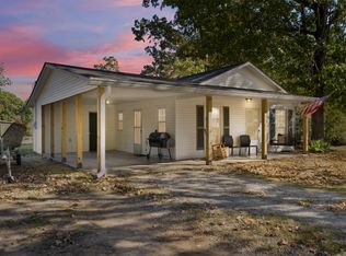 135 Brooks Ln, Erin, TN 37061