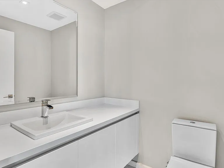 701 N Fort Lauderdale Beach Blvd #802 — Photo 46