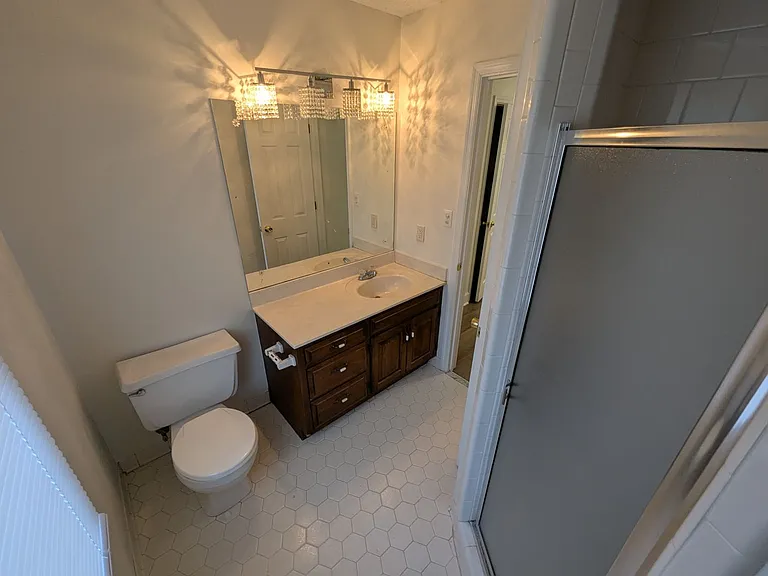 317 S Church St — Photo 8