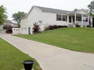 4120 NE 80th Ter, Kansas City, MO 64119