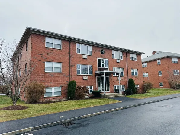 31 Warren St APT B-2, Waltham, MA 02453