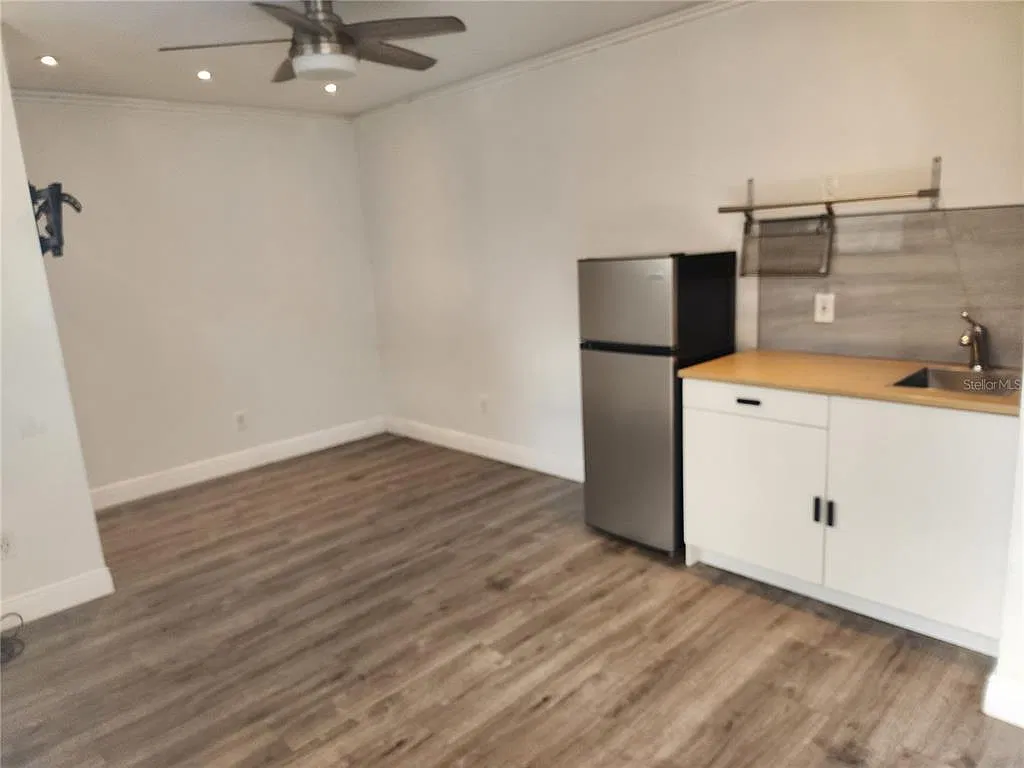 1 bed, 1.0 bath, 500 sqft, $900 — Photo 3