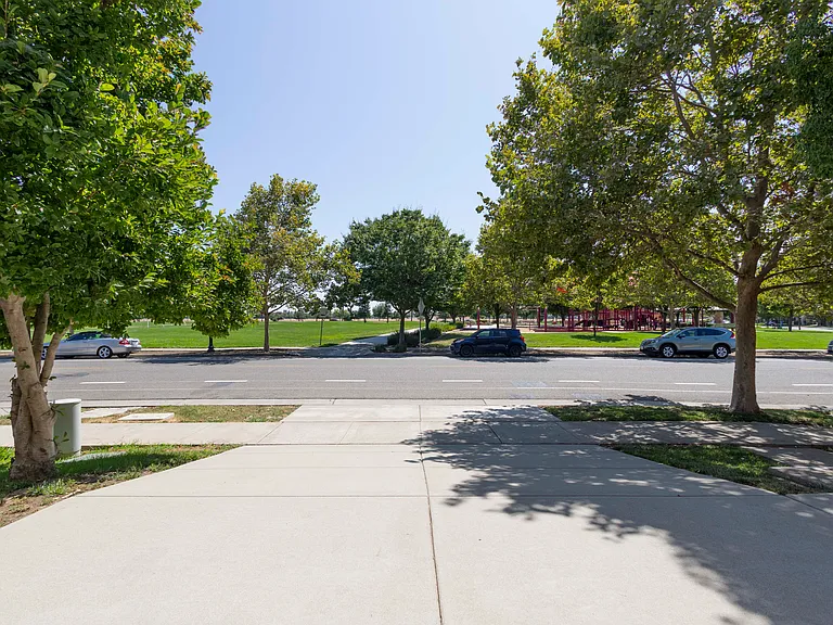 4922 Kokomo Dr — Photo 27