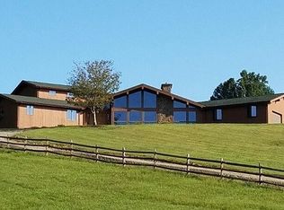 3646 Delhart Rd, Galax, VA 24333