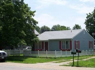 431 E Main St, Adrian, MO 64720