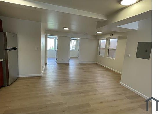4th image of 1674 Kirkwood Ave #B2