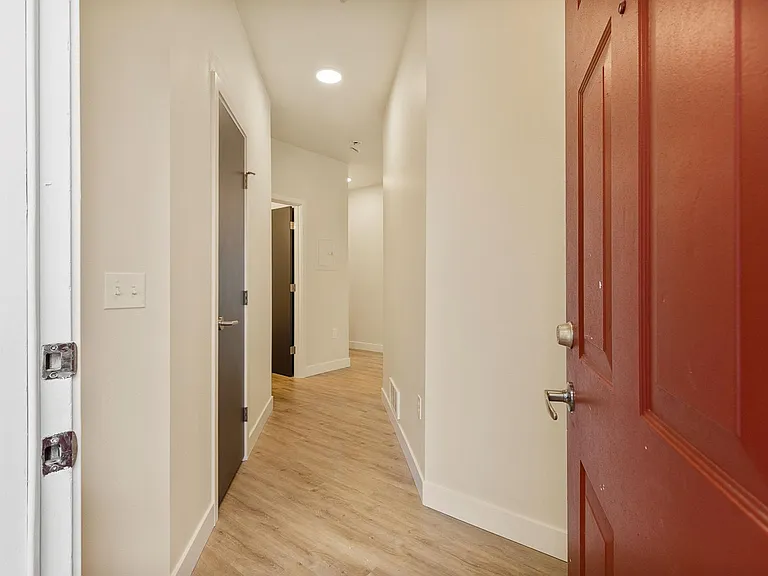 St. Theodore Apartments on Roosevelt! — Photo 5