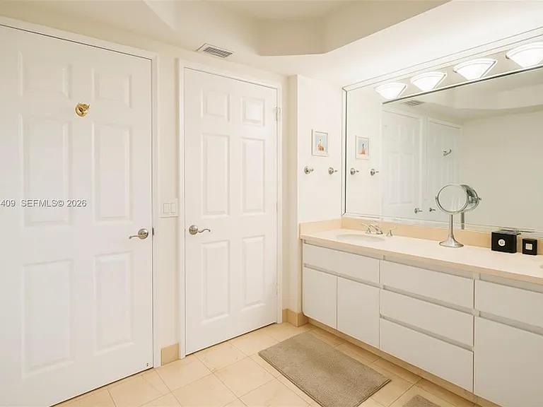 16711 Collins Ave #2301 — Photo 12