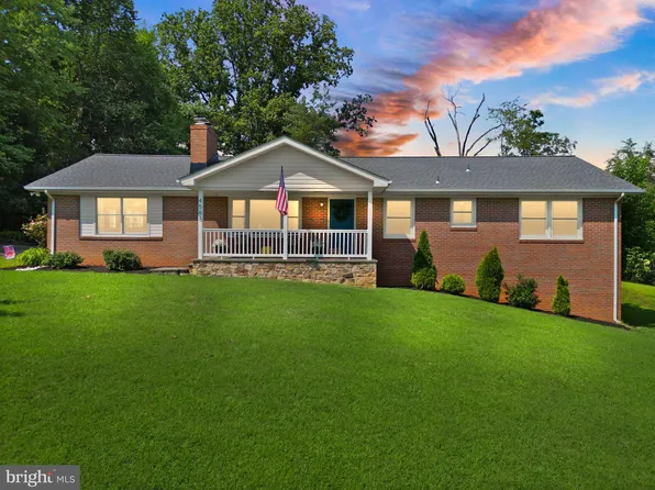 4568 Broken Hills Rd, Warrenton, VA 20187