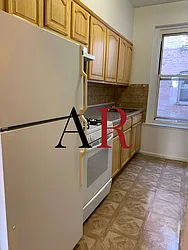 Rented by Lev Mavashev, LREB