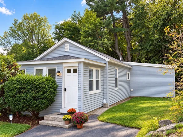 9 Highland St, Boylston, MA 01505