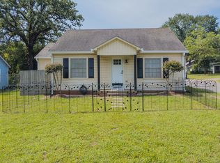 329 W Seale St, Nacogdoches, TX 75964
