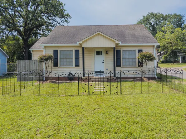 329 W Seale St, Nacogdoches, TX 75964