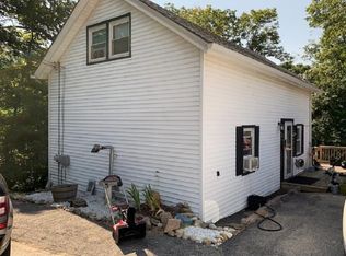 62 Epworth Ave, West Warwick, RI 02893