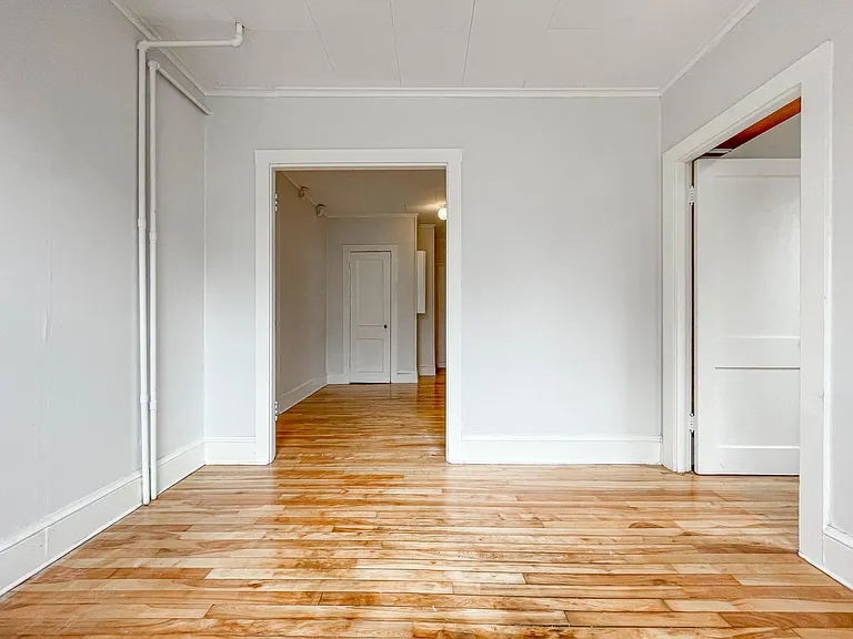 91 Saint Lawrence St #1 — Photo 33