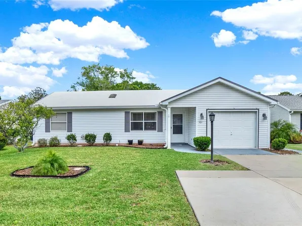 721 Bolivar St, Lady Lake, FL 32159