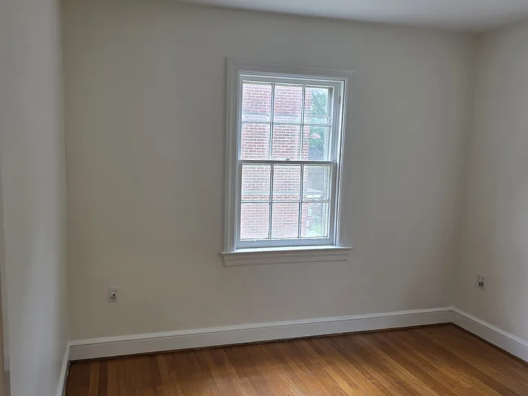 Very spacious 1st bedroom