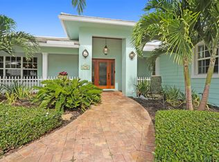 1290 Bimini Ln, Riviera Beach, FL 33404