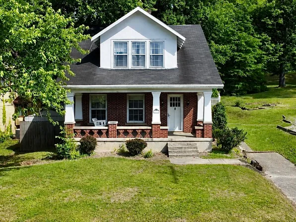 121 E 5th St, Morehead, KY 40351