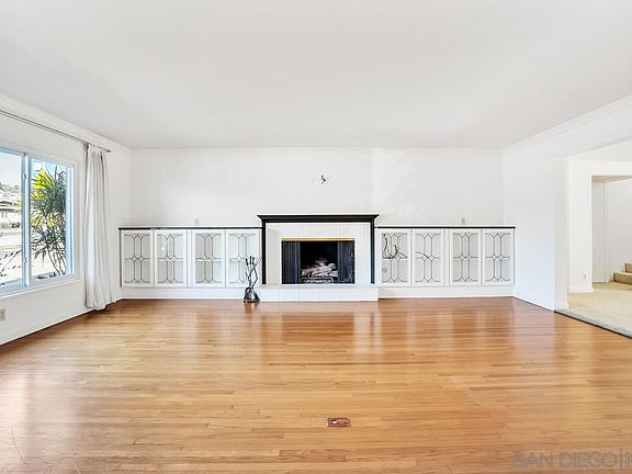 3rd image of 6181 Del Cerro Blvd