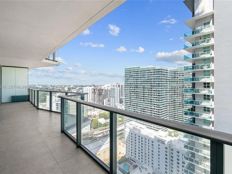1300 S Miami Ave #2911