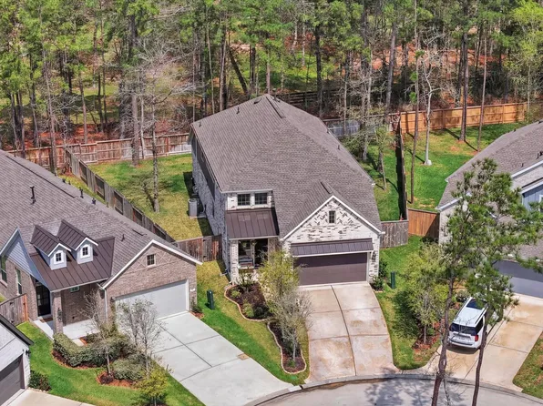 316 Mullins Ct, Montgomery, TX 77316