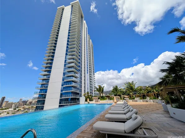 1515 Liona St #1810, Honolulu, HI 96814