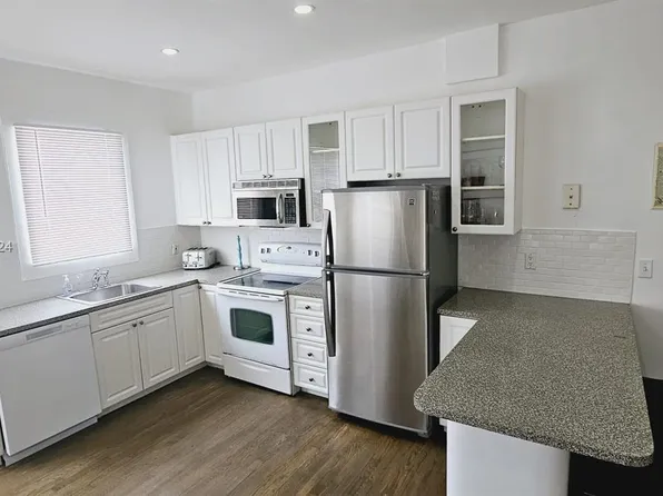 842 Meridian Ave APT 3D, Miami Beach, FL 33139