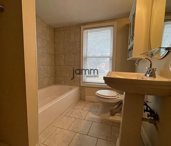 13103 Cedar Rd — Photo 17