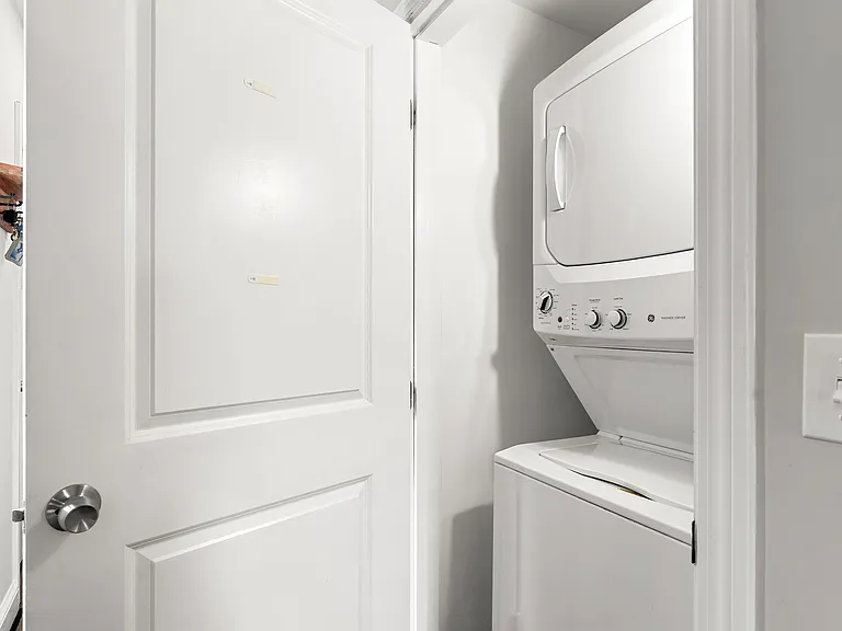 109 Thomas Burgin Pkwy #2 — Photo 18